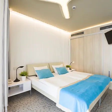 Apartment Vacationclub - Ultra Marine 36 *